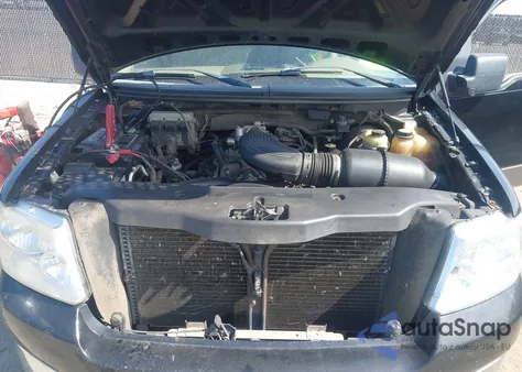 2005 Ford F-150 Stx/Xl/Xlt z USA, uszkodzony, nr VIN 1FTRX12WX5NB82892